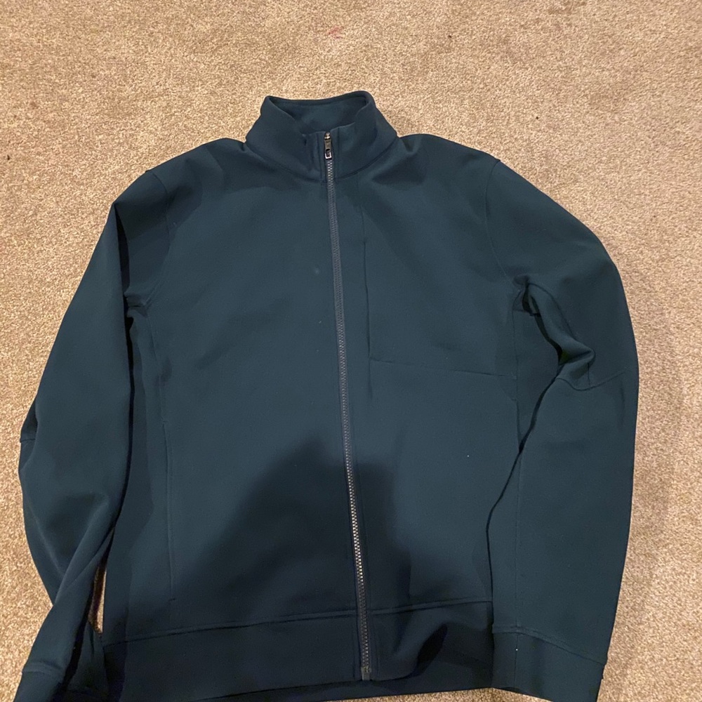 Lulu Lemon jacket - Picture 2 of 5